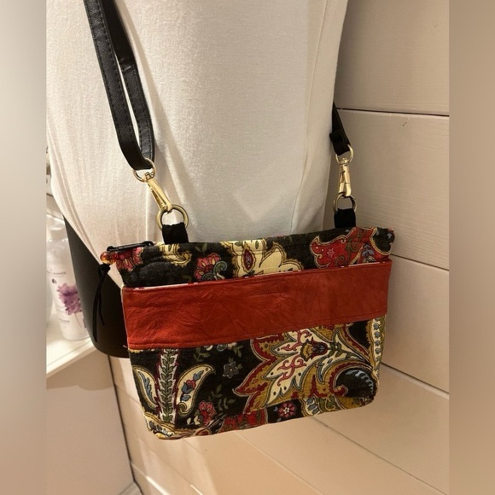 CONNIE GUNDERSON small  bag , leather and tapestry